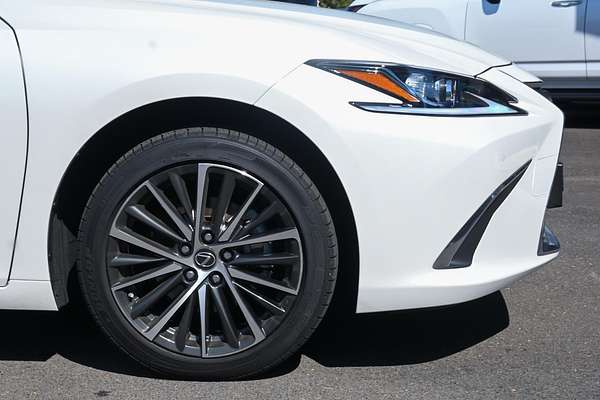 2025 Lexus ES ES300h Luxury AXZH10R