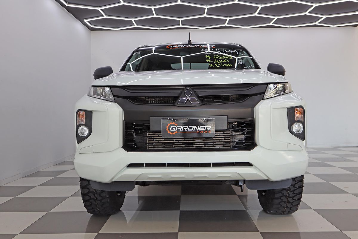 2021 Mitsubishi Triton GLX MR 4X4