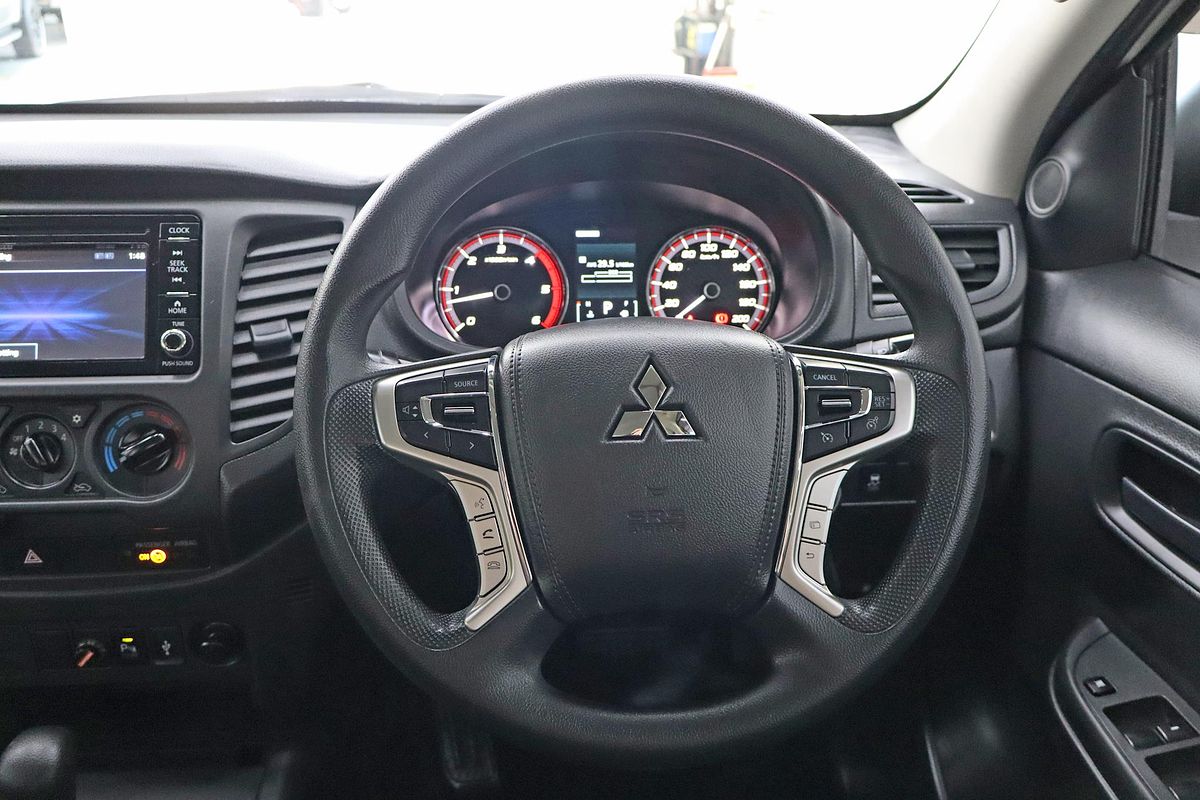 2021 Mitsubishi Triton GLX MR 4X4