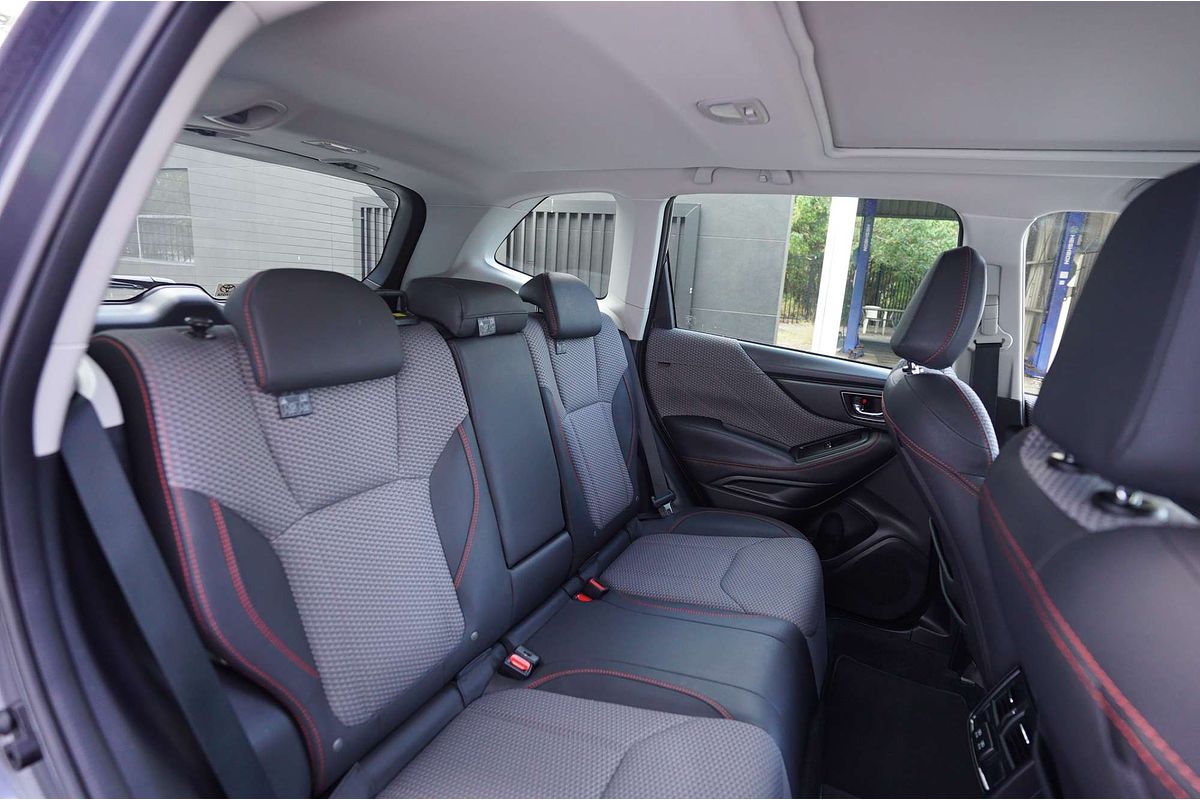 2023 Subaru Forester 2.5i Sport S5