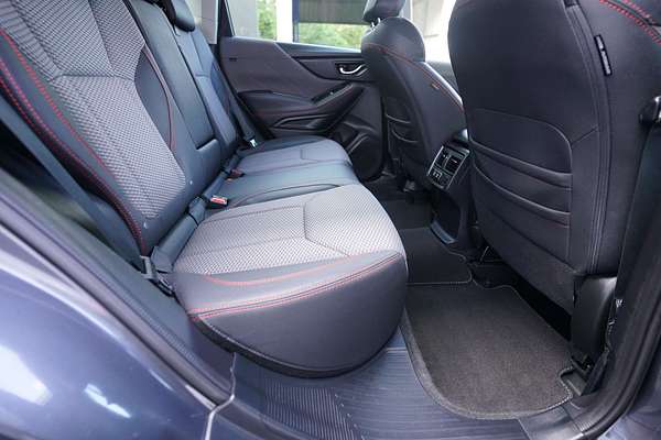 2023 Subaru Forester 2.5i Sport S5