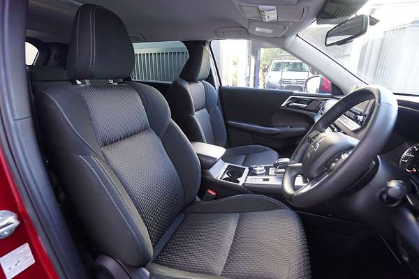 2023 Mitsubishi OUTLANDER OUTLANDER LS 7 SEAT (2WD) ZM2L46