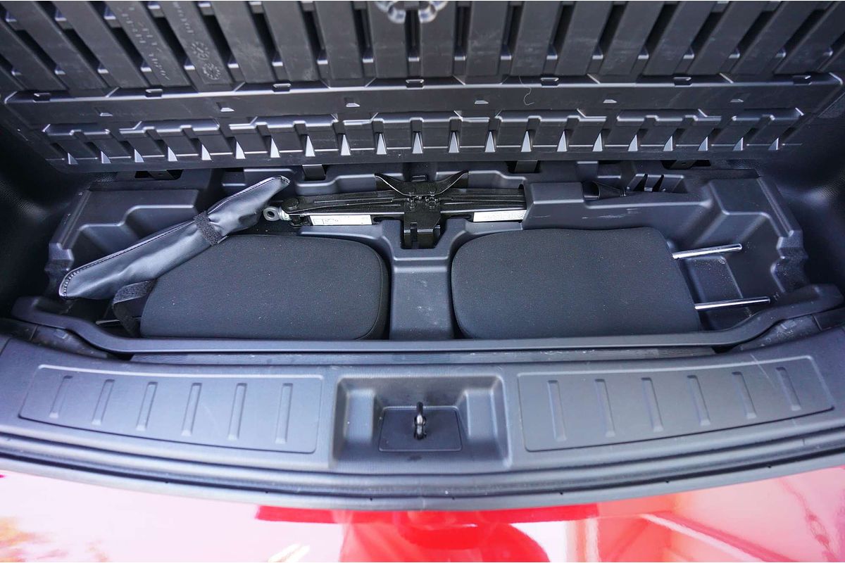 2023 Mitsubishi OUTLANDER OUTLANDER LS 7 SEAT (2WD) ZM2L46