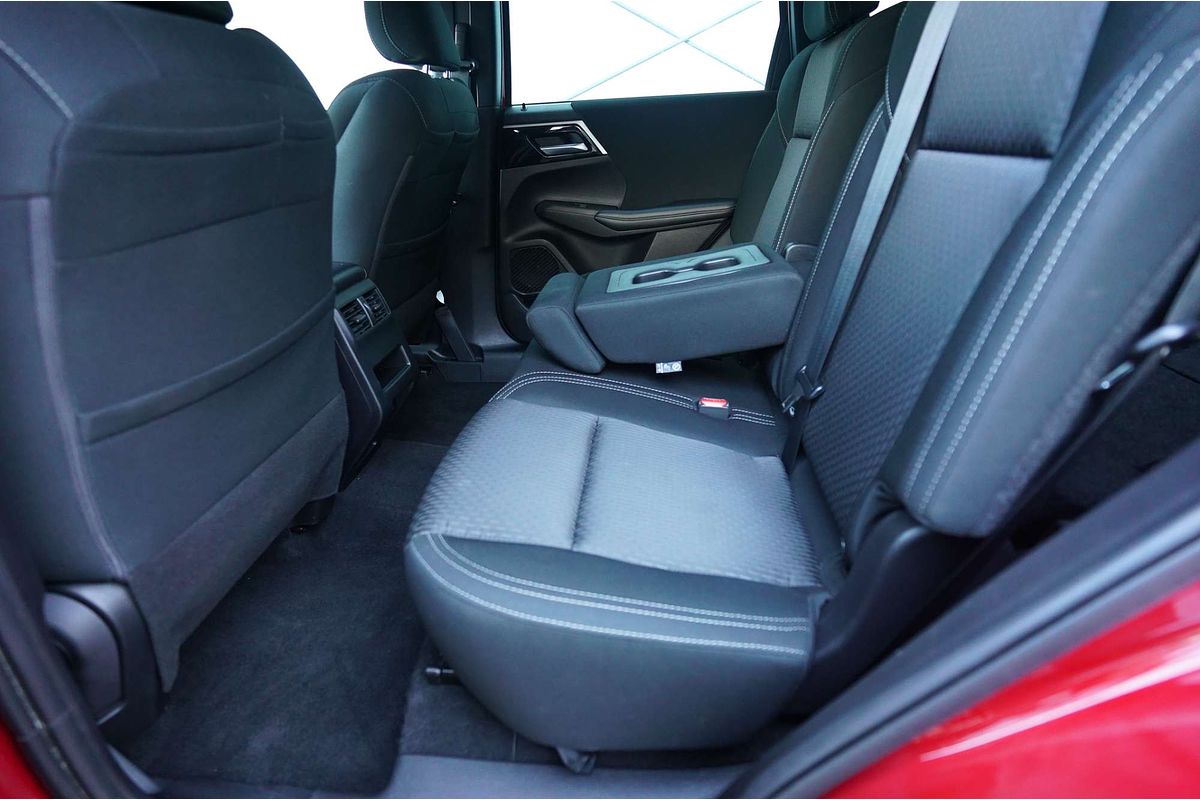 2023 Mitsubishi OUTLANDER OUTLANDER LS 7 SEAT (2WD) ZM2L46