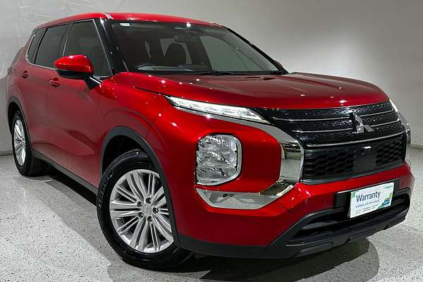 2022 Mitsubishi Outlander ES ZM