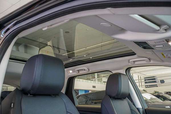 2025 Land Rover Discovery Sport P200 S L550