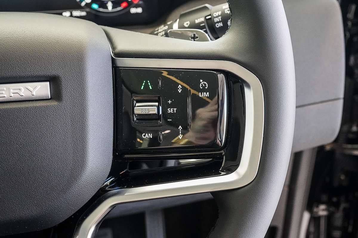 2025 Land Rover Discovery Sport P200 S L550