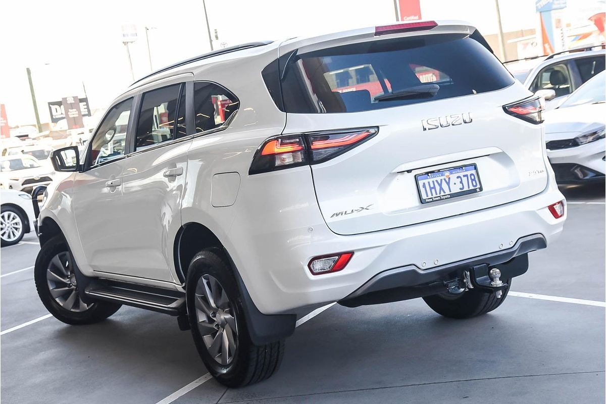 2023 Isuzu MU-X LS-U