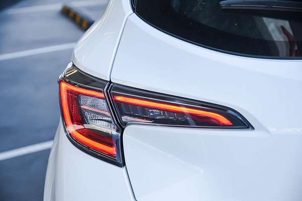 2021 Toyota Corolla Ascent Sport MZEA12R