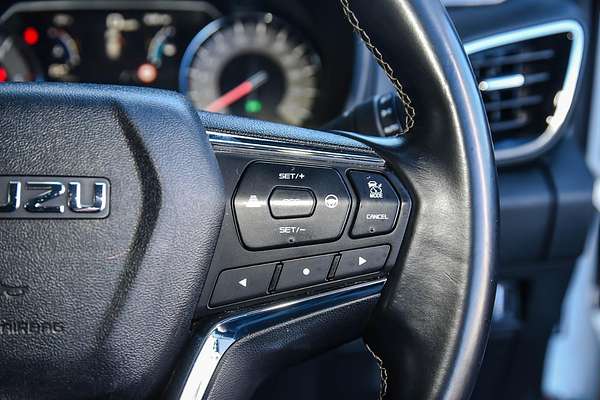 2023 Isuzu MU-X LS-U