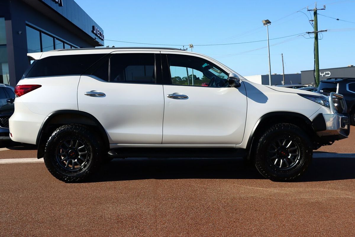 2018 Toyota Fortuner Crusade GUN156R