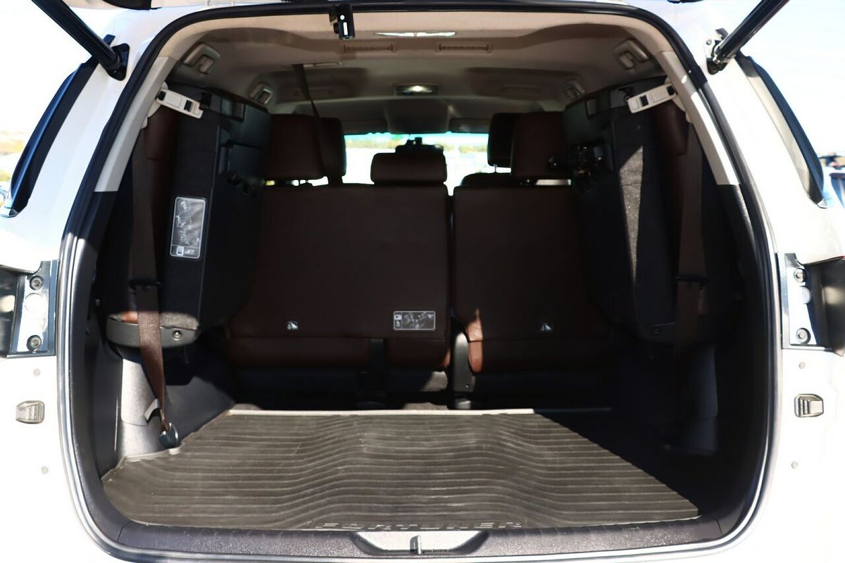 2018 Toyota Fortuner Crusade GUN156R