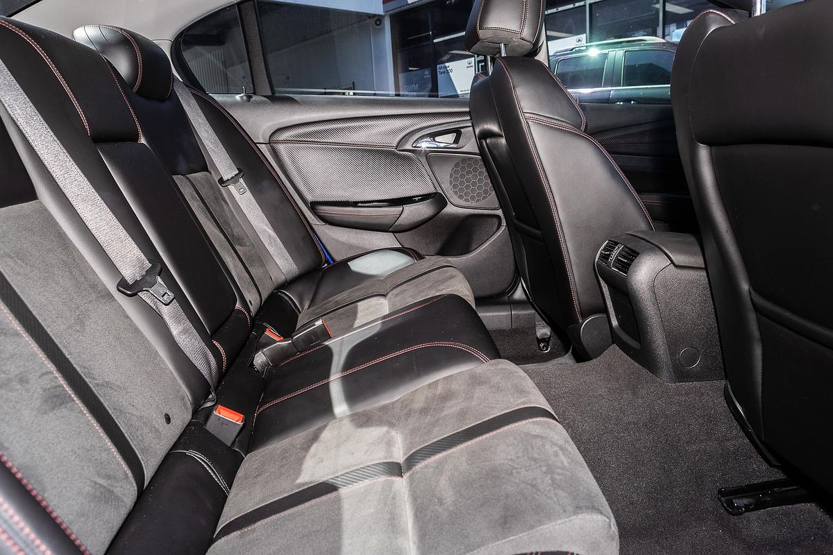 2016 Holden Commodore SV6 Black VF Series II