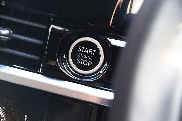 2024 Nissan Pathfinder Ti R53