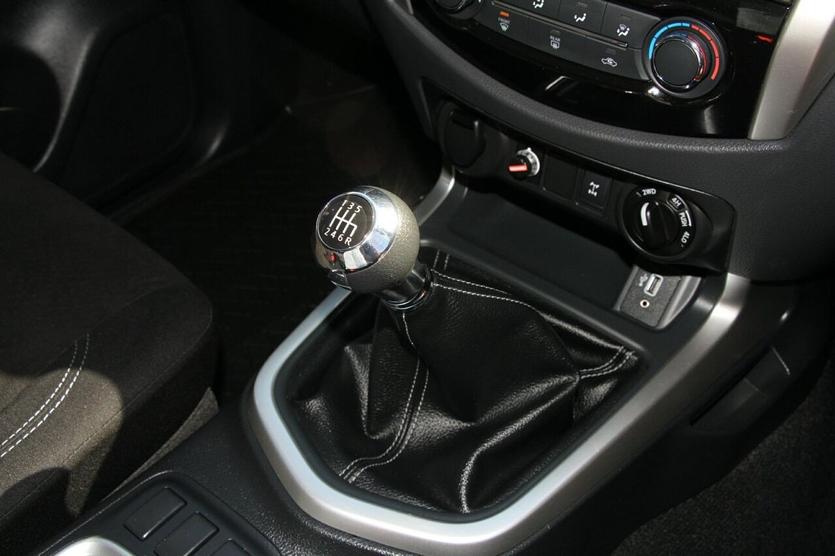 2020 Nissan Navara ST D23 Series 4 4X4