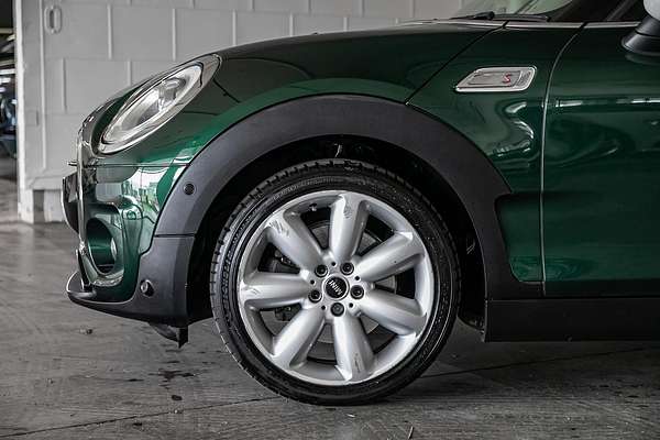 2017 MINI Clubman Cooper S F54