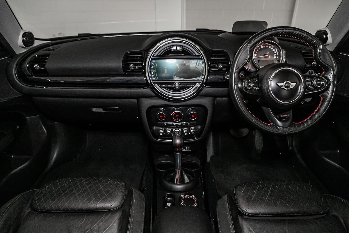 2017 MINI Clubman Cooper S F54