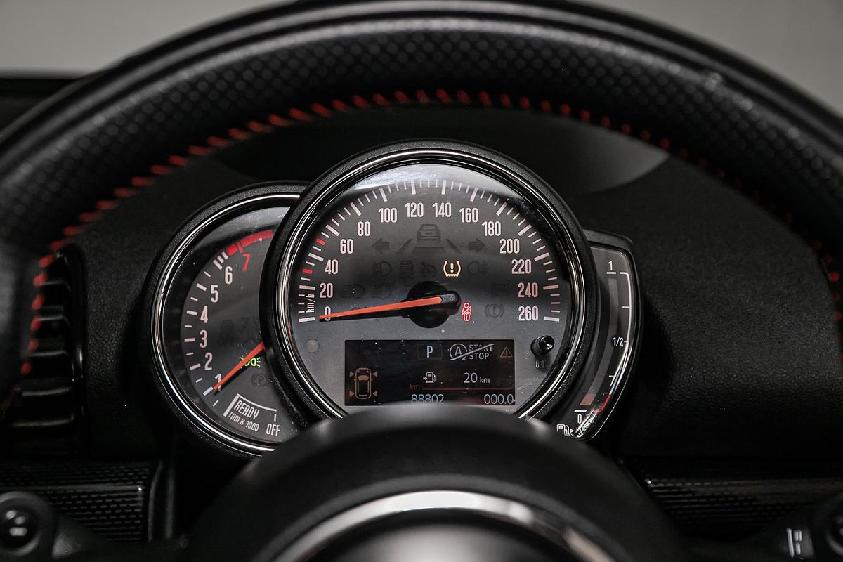 2017 MINI Clubman Cooper S F54