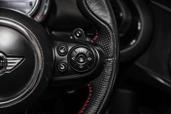 2017 MINI Clubman Cooper S F54