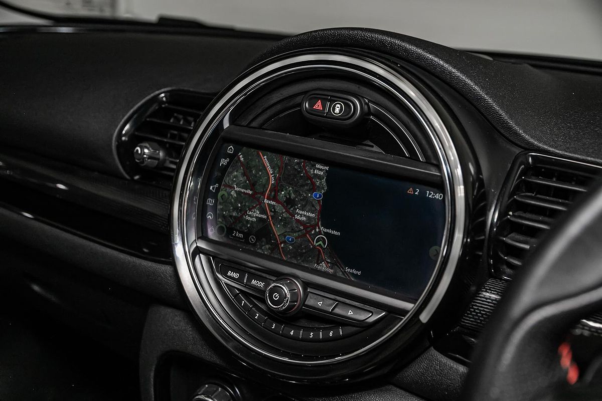 2017 MINI Clubman Cooper S F54