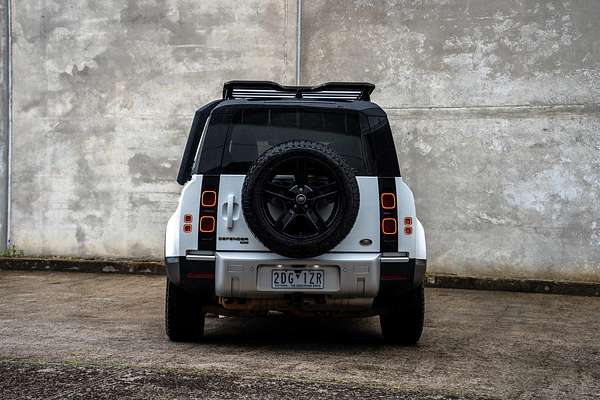 2020 Land Rover Defender 110 D300 SE L663