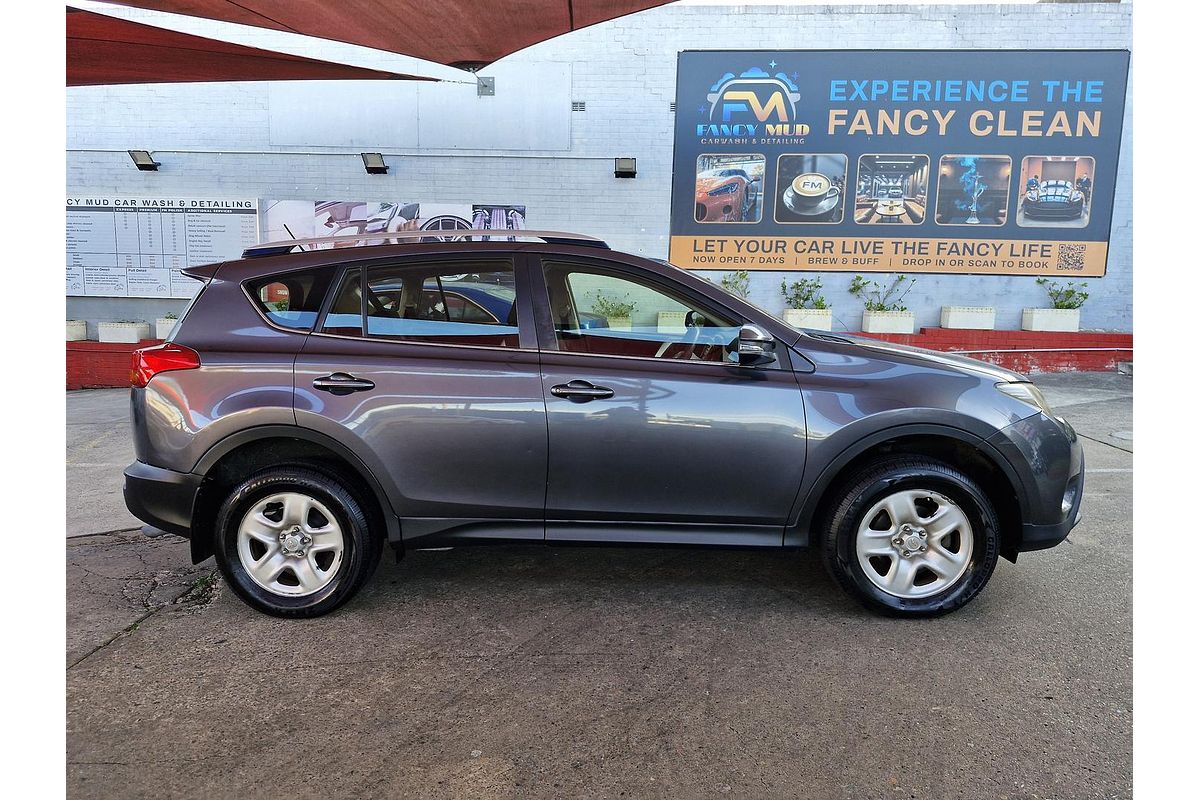 2013 Toyota RAV4 GX ASA44R