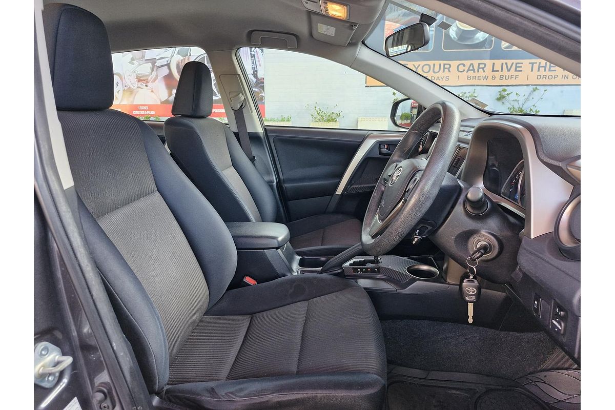 2013 Toyota RAV4 GX ASA44R