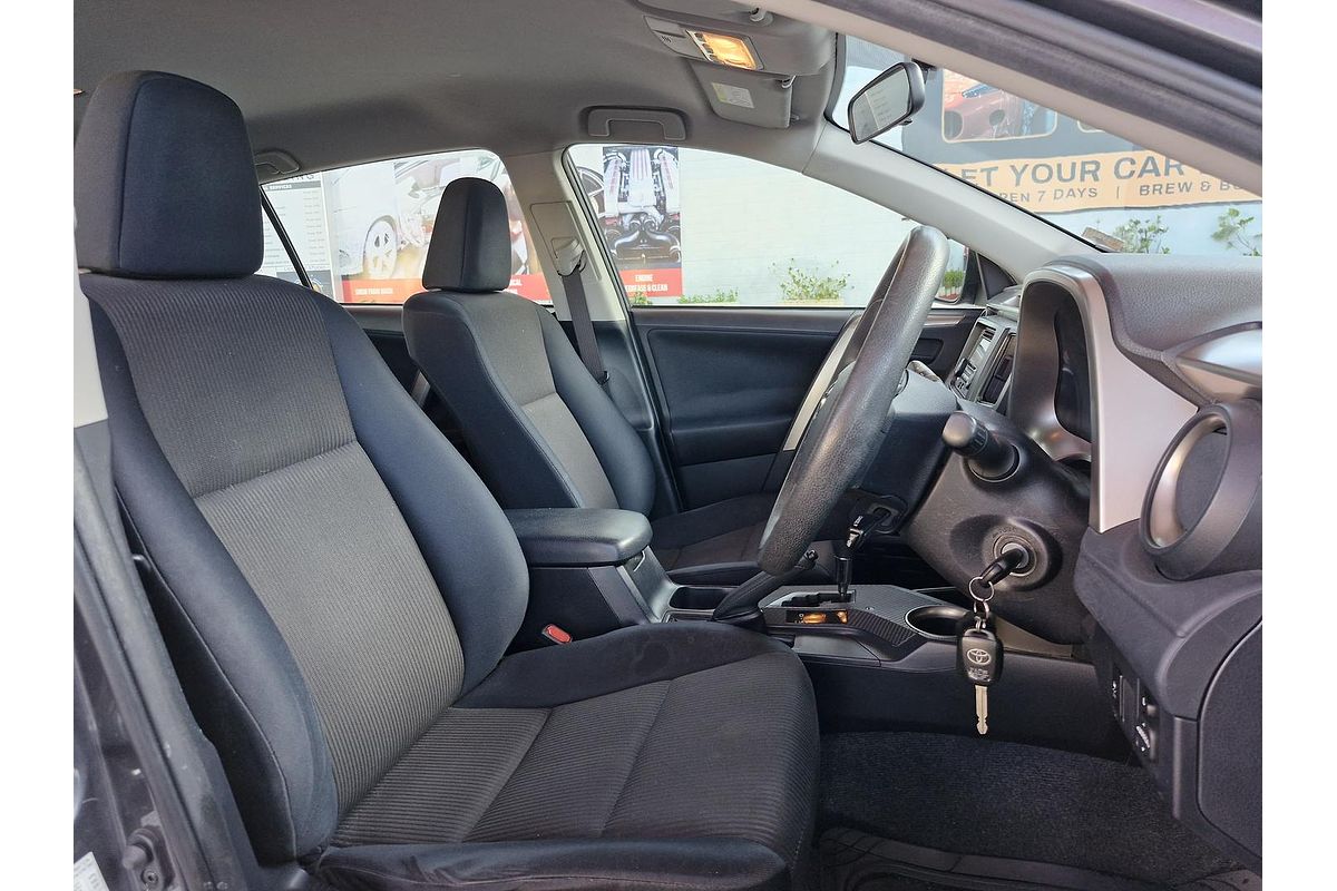 2013 Toyota RAV4 GX ASA44R