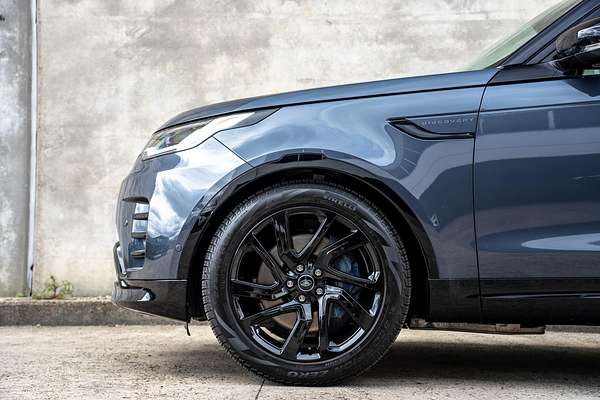 2024 Land Rover Discovery D350 Dynamic SE Series 5