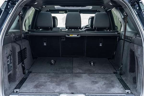 2024 Land Rover Discovery D350 Dynamic SE Series 5