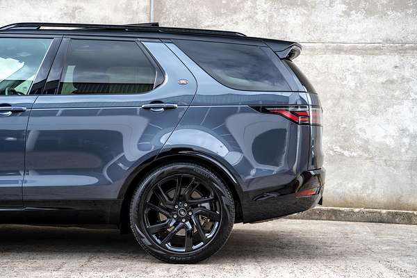 2024 Land Rover Discovery D350 Dynamic SE Series 5