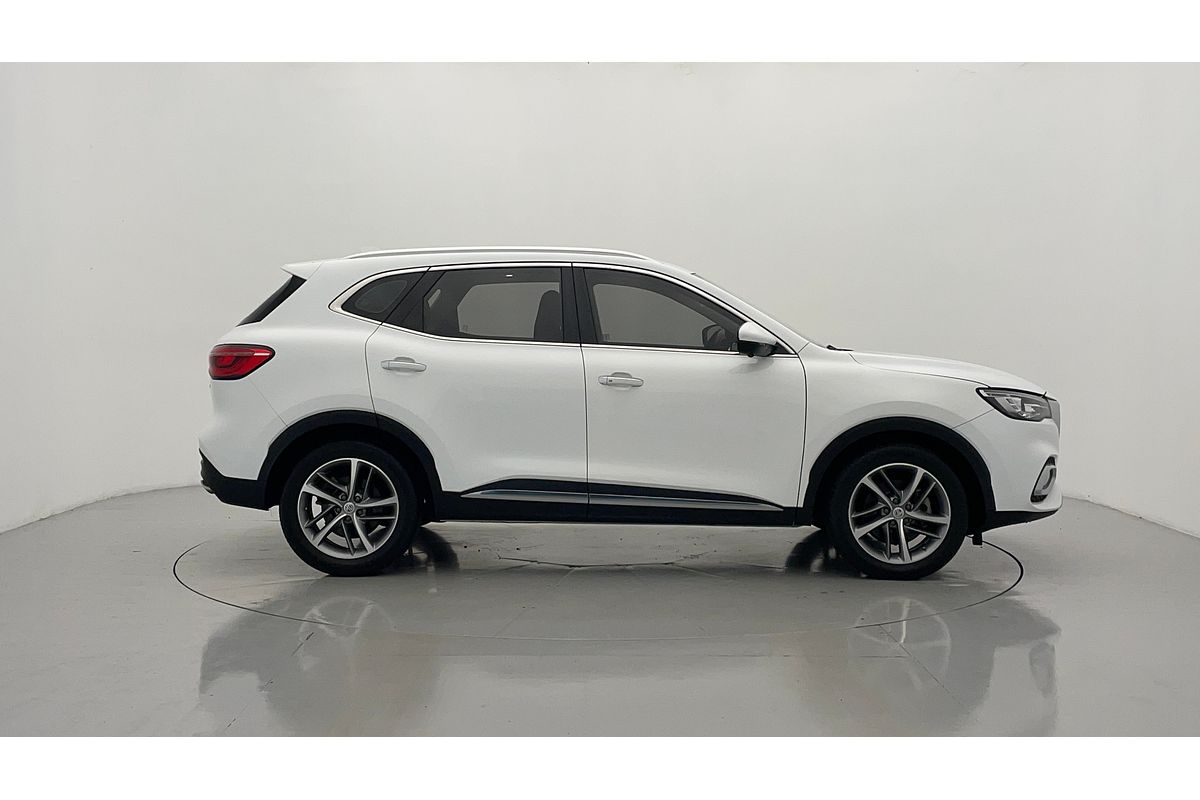 2020 MG HS Essence SAS23