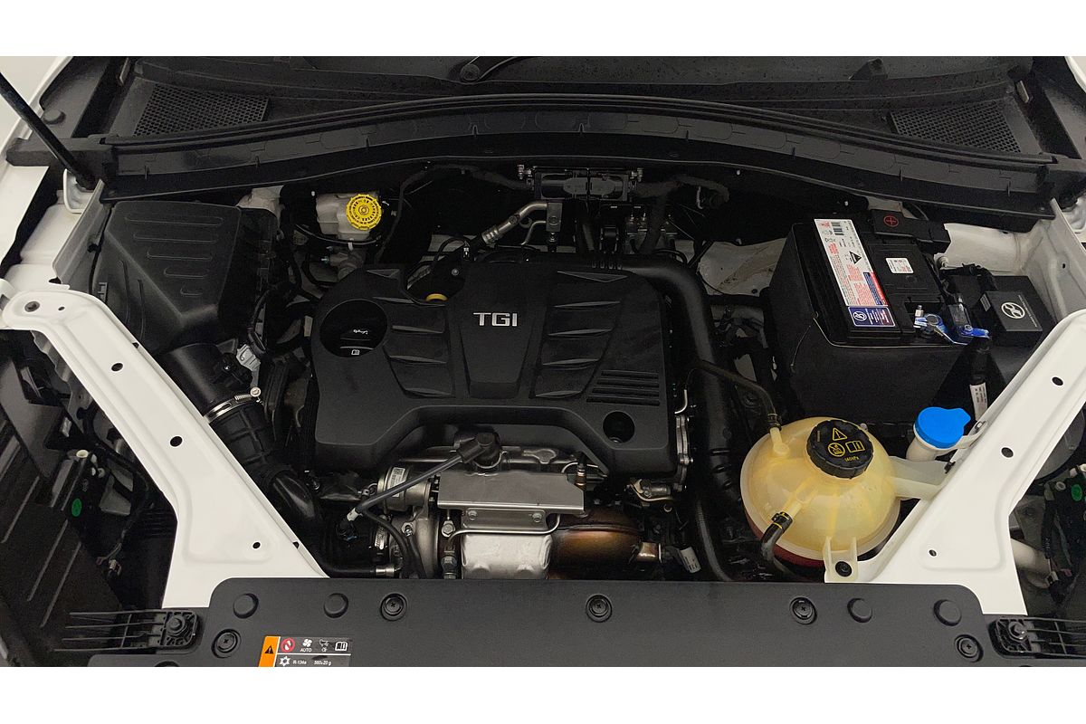 2020 MG HS Essence SAS23