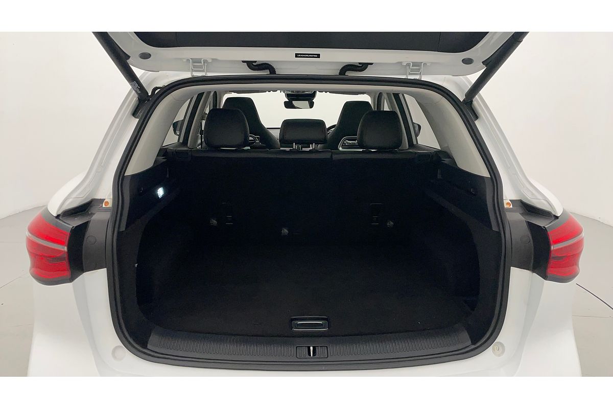 2020 MG HS Essence SAS23