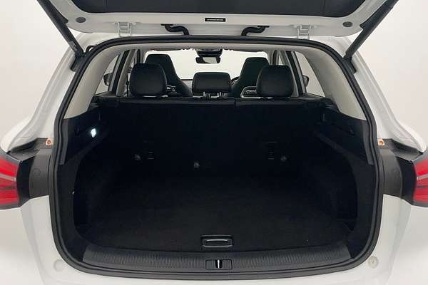 2020 MG HS Essence SAS23