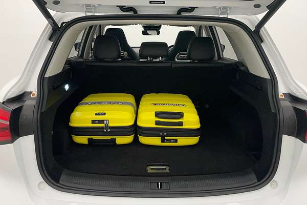 2020 MG HS Essence SAS23