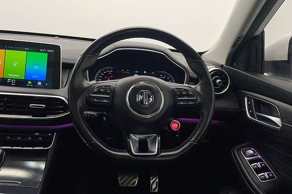 2020 MG HS Essence SAS23