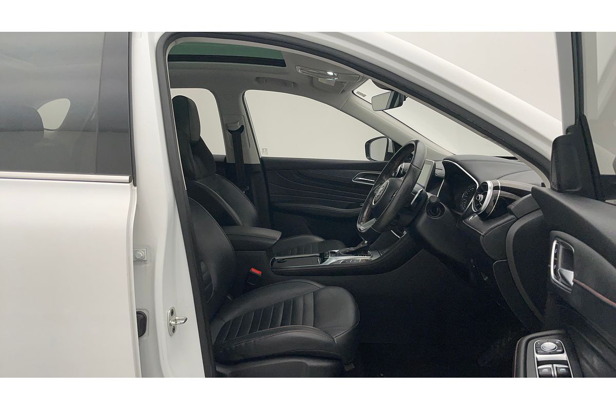 2020 MG HS Essence SAS23