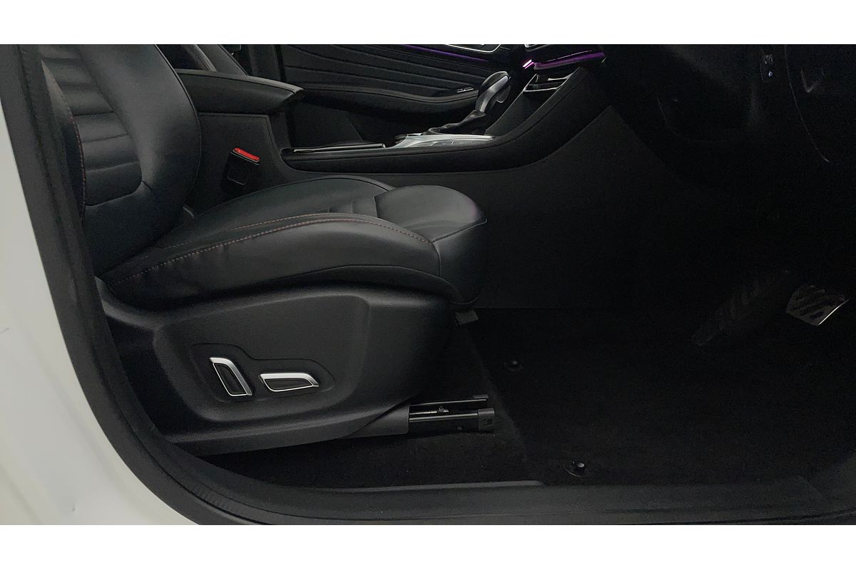 2020 MG HS Essence SAS23