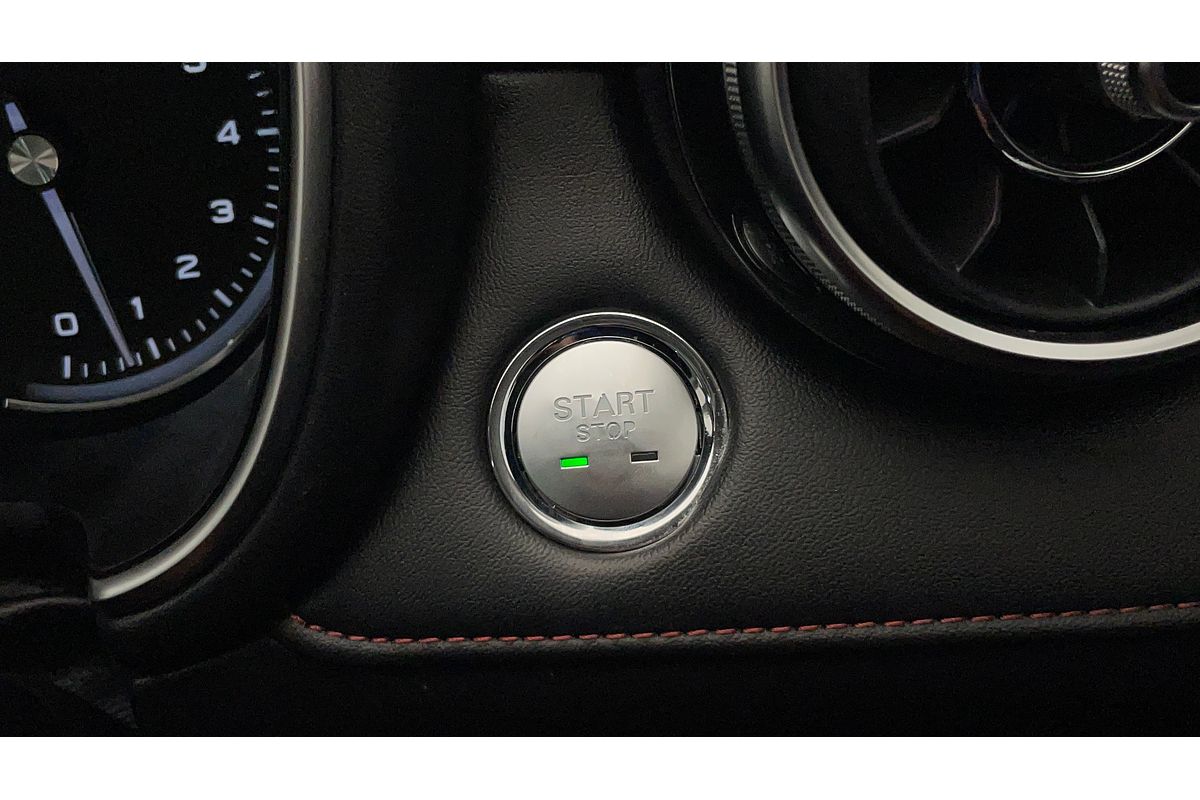 2020 MG HS Essence SAS23