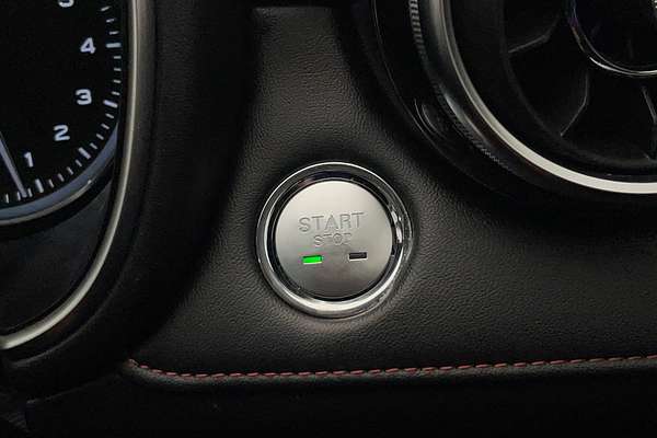 2020 MG HS Essence SAS23