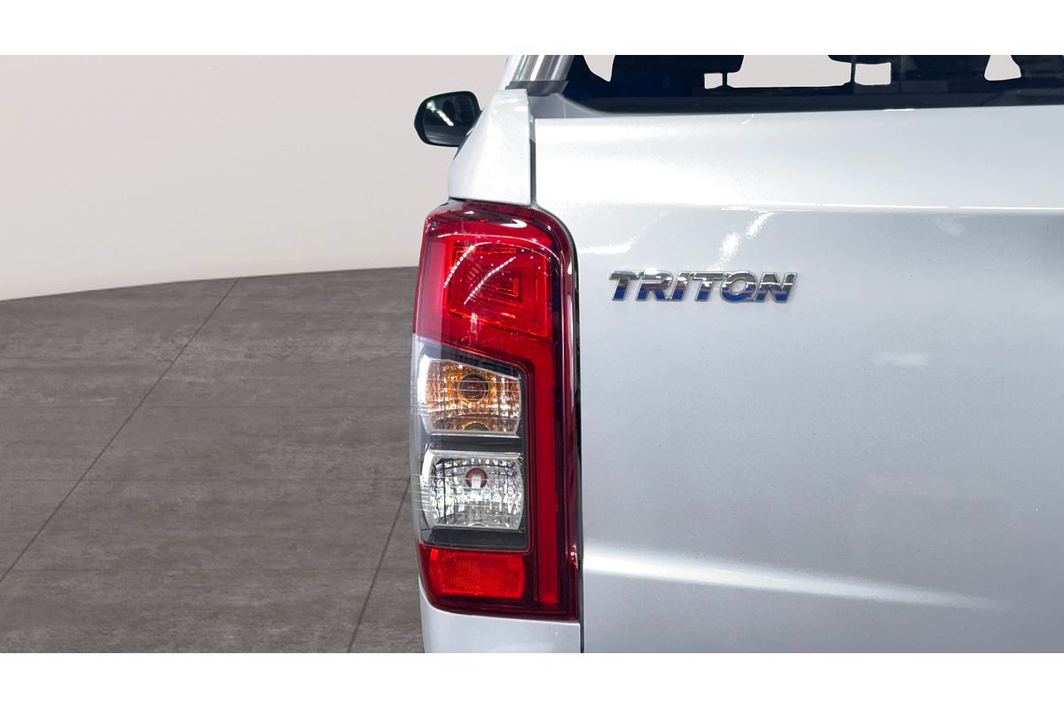 2019 Mitsubishi Triton GLS MR 4X4