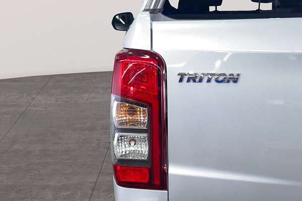 2019 Mitsubishi Triton GLS MR 4X4