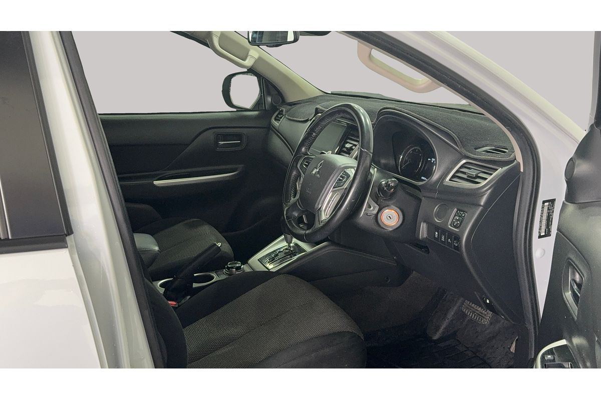 2019 Mitsubishi Triton GLS MR 4X4
