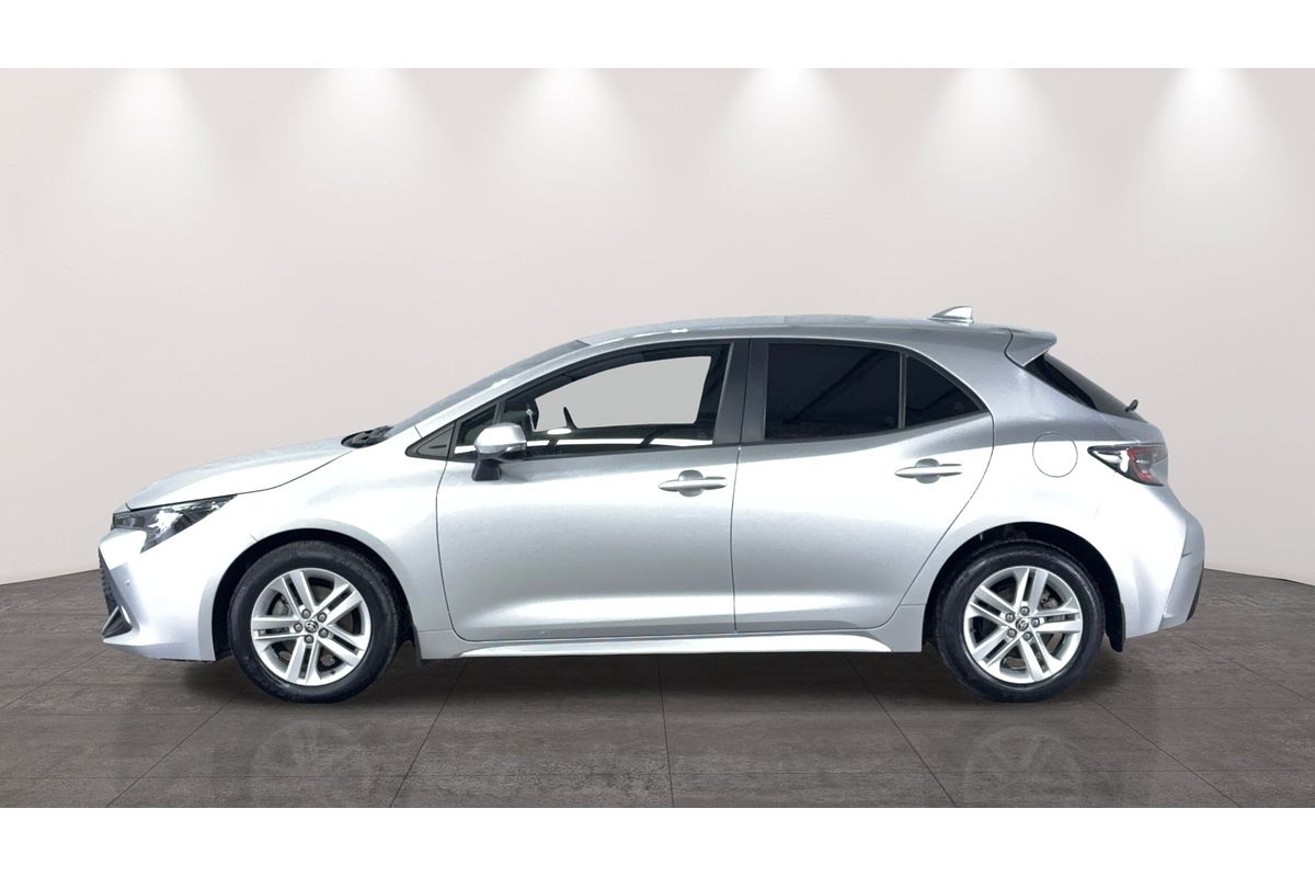 2021 Toyota Corolla SX MZEA12R