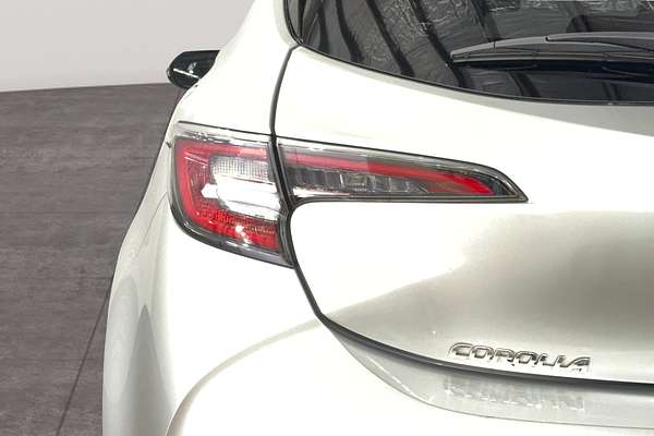 2021 Toyota Corolla SX MZEA12R
