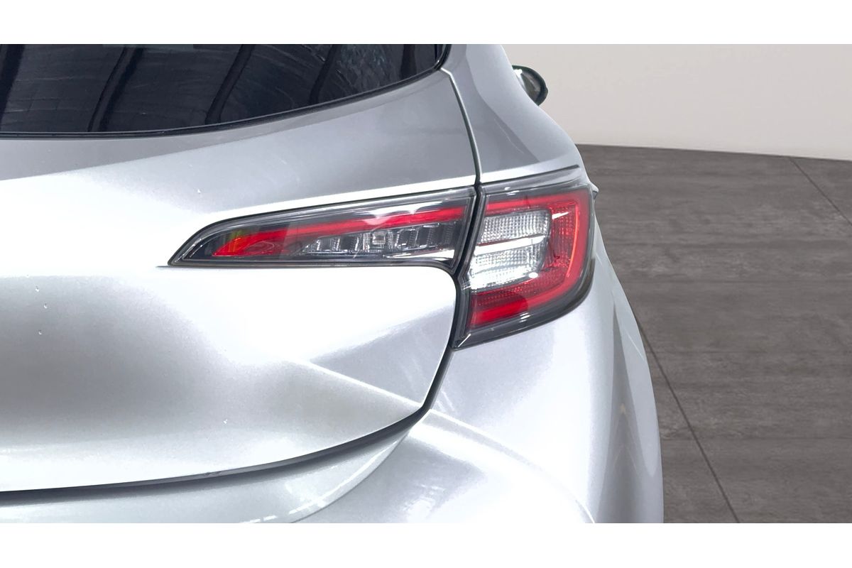 2021 Toyota Corolla SX MZEA12R