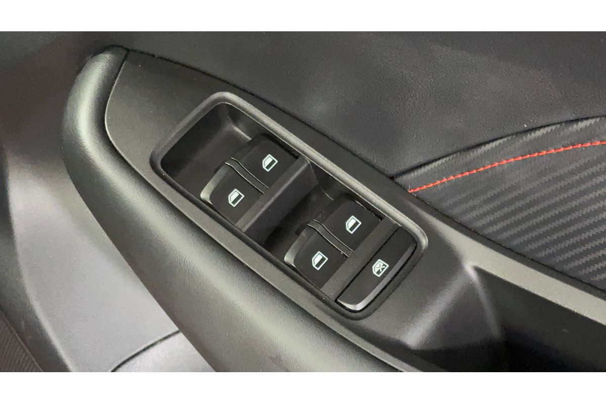 2021 MG ZST Excite