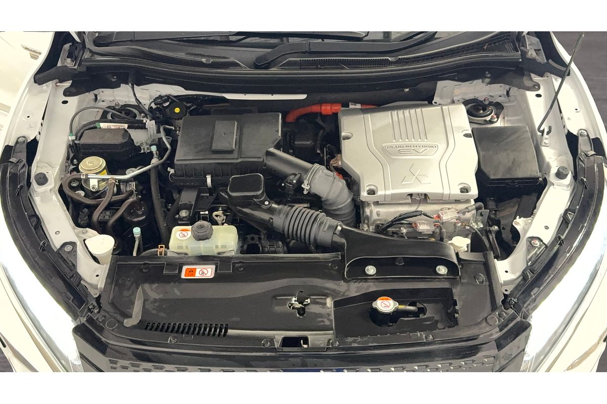 2021 Mitsubishi Eclipse Cross PHEV Exceed YB