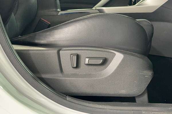 2021 Mitsubishi Eclipse Cross PHEV Exceed YB